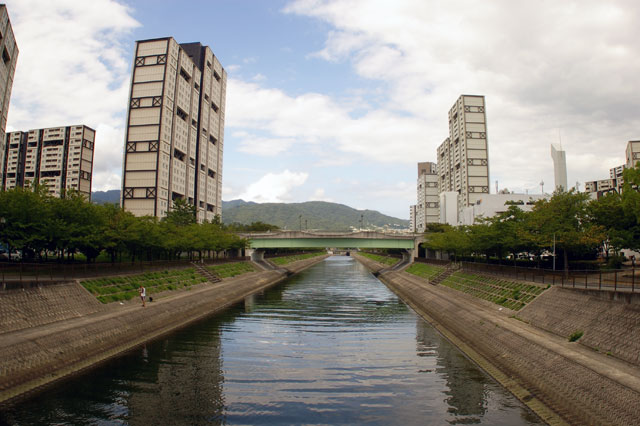 659-0041　宮川大橋から北を望む