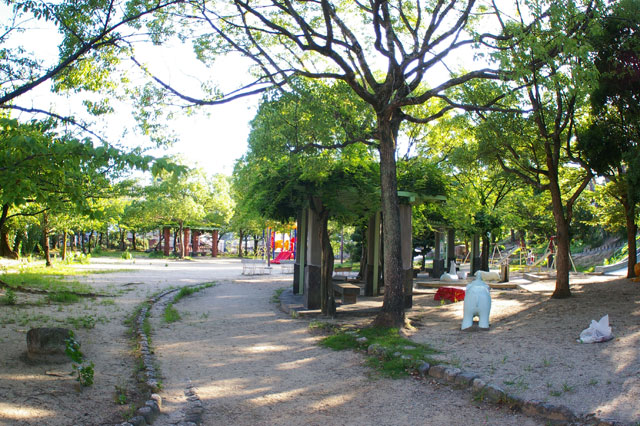 659-0012-11 朝日ヶ丘公園