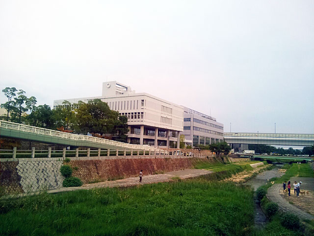 芦屋市役所