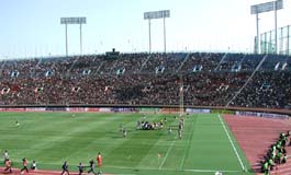 １月１０日国立競技場全国大学ラグビー選手権、準決勝で同志社は早稲田に３３：３８で惜敗